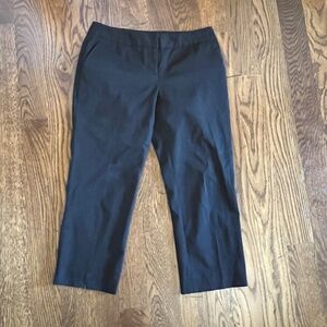 INC International Concepts Black Cropped/Capris Career Pants Women's SZ 4